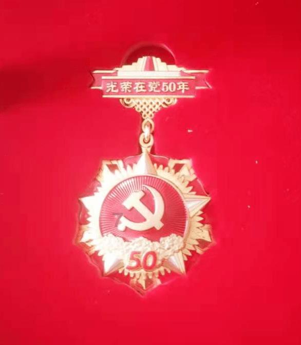 诸葛亮自封卧龙，冢虎，凤雏又都是谁呢？游戏画面